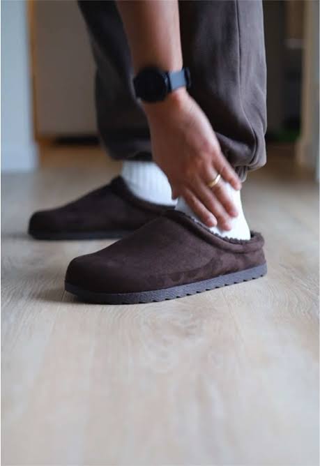 Image for Comfrt Weekend Slippers