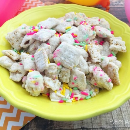 Birthday Cake Puppy Chow Recipe - Everyday Savvy